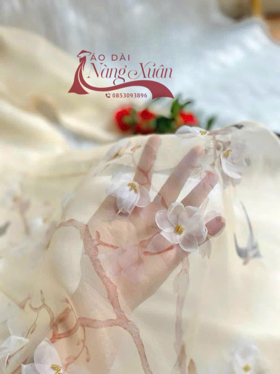 ao-dai-nu-tay-phong-giao-thuy-trang (3)