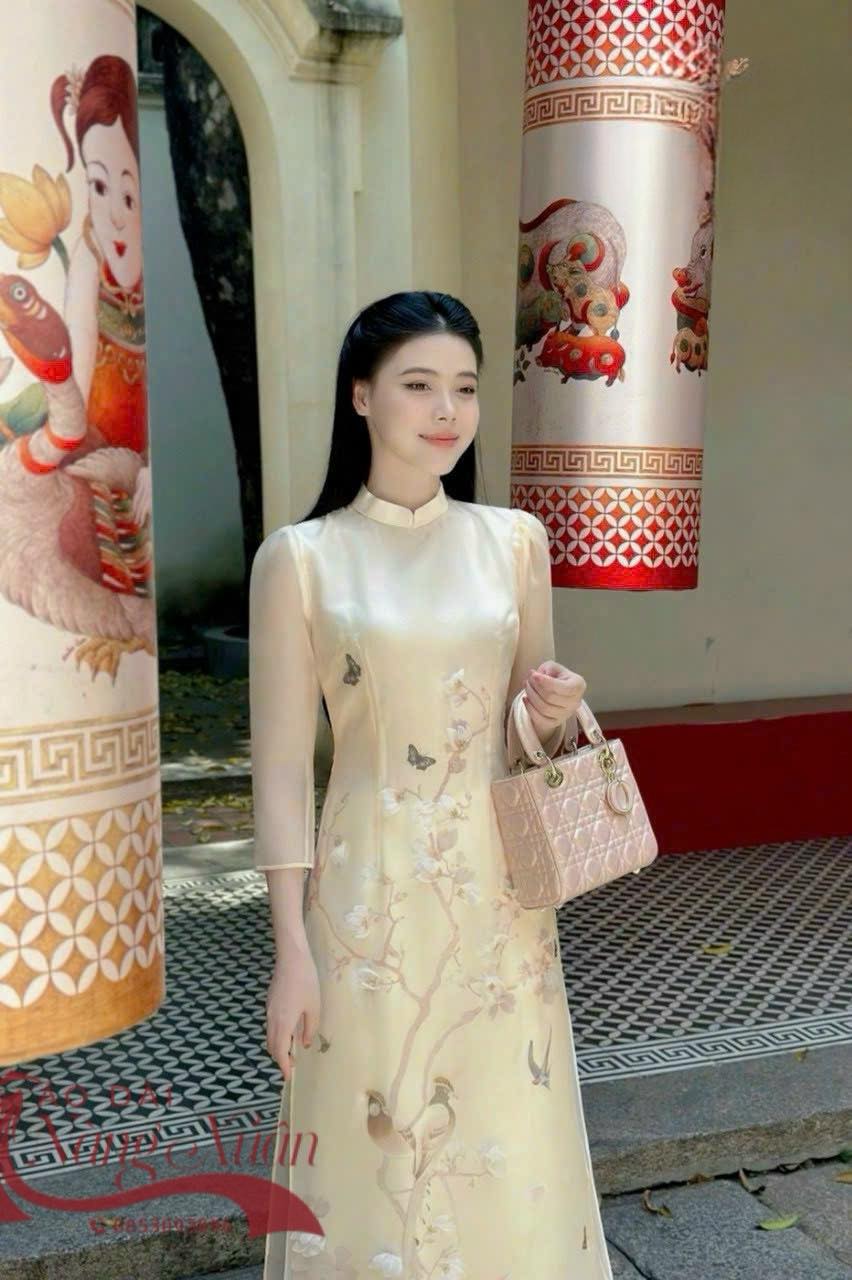 ao-dai-nu-tay-phong-giao-thuy-trang (6)