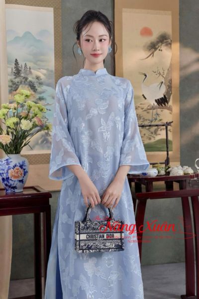 giày cao gót và túi xách nhỏ phối áo dài Tết